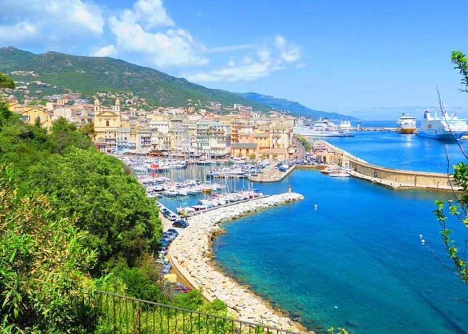 Charmant Studio Climatise Avec Parking, Au Coeur De Pietranera, Plage A 500M, Bastia A 2Km Ville-di-Pietrabugno Bagian luar foto